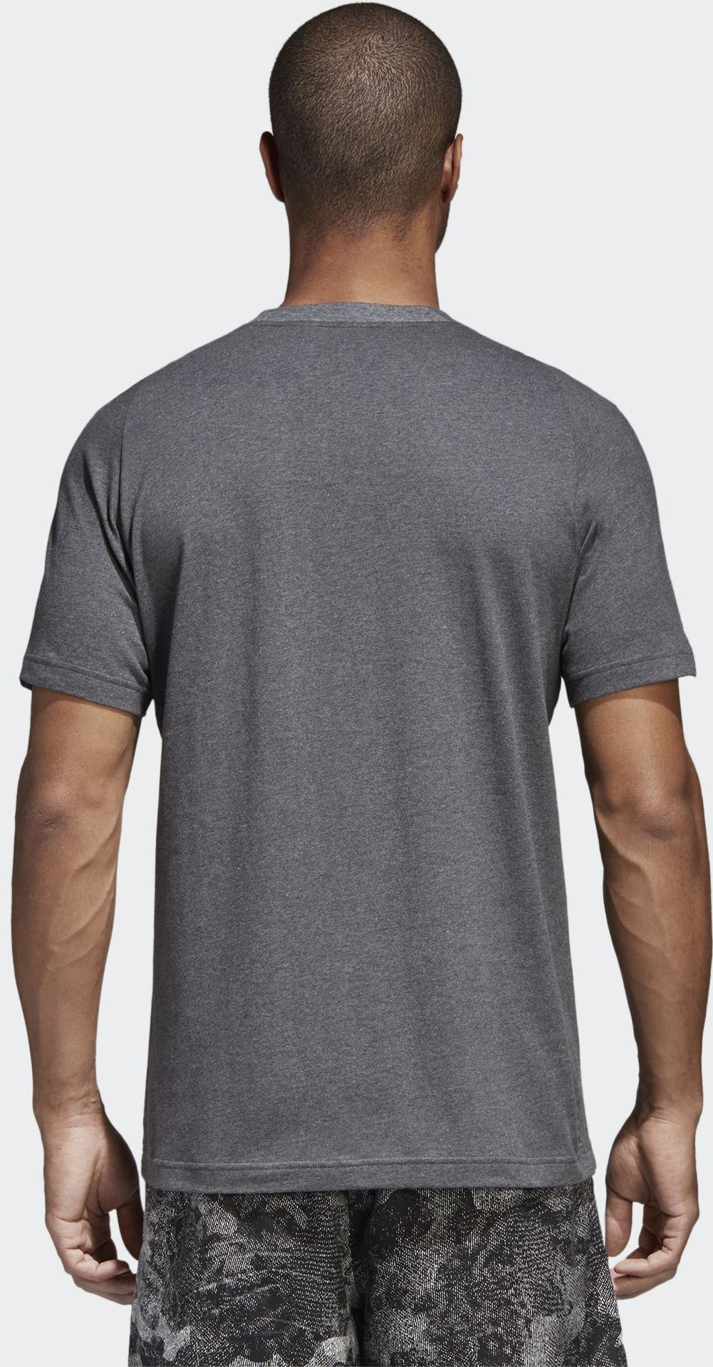 ess base tee
