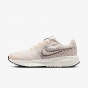 Кроссовки W NIKE RUN DEFY HM9593-100 Nike