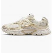Кроссовки W NIKE V5 RNR SE IO0464-101 Nike